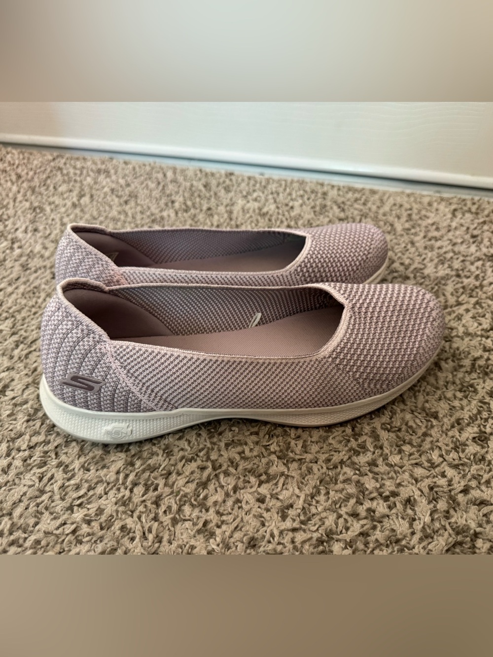 Skechers Goga Mat Ballet Flats Slip On Comfort Shoes Lavender Womens 8